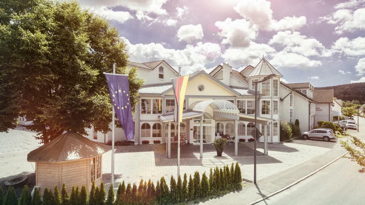 Hotel Traube Revital Wurmlingen Экстерьер фото